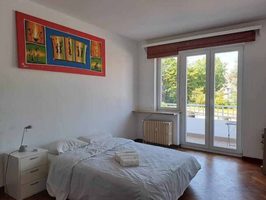 Spacious Apartment Next To Parc Du Cinquantenaire Brussel Bagian luar foto